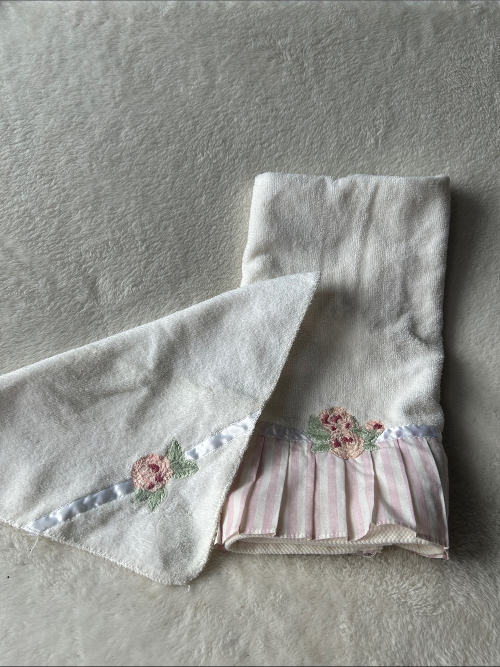 Vintage Embroidered Floral White Hand Towel and washcloth with Pink Stripe Trim